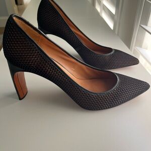 10 Crosby Derek Lam pumps NWOT